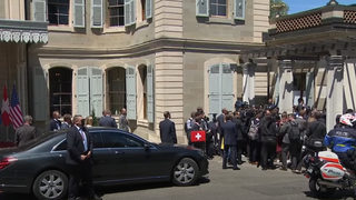 Виковете и блъскането преди първата снимка на Байдън и Путин