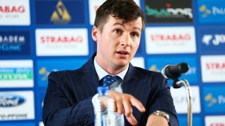 <span class="highlight">Диксън</span> очаква бързи действия от Сираков, а привържениците искат отговори