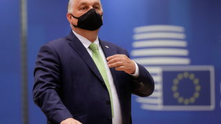 Еврокомисията отложи плана за възстановяване на Унгария