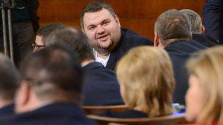 Прокуратурата е разпитала Пеевски заради "Магнитски"