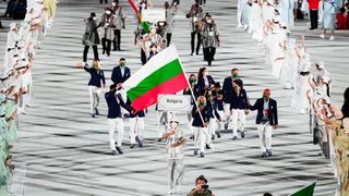 Без зрители, но с оптимизъм: олимпийските игри бяха открити