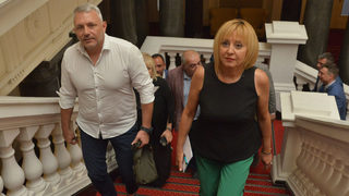 "Изправи се.БГ! Ние идваме!" ще гласуват против кабинета на "Има такъв народ"