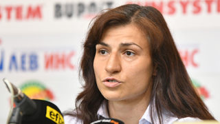 Олимпийската шампионка <span class="highlight">Стойка</span> Кръстева: Благодаря на Бойко Борисов и екипа му