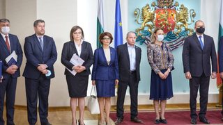 "Не постигнахме консенсус": разногласията на партиите се пренесоха на консултативния съвет при президента (обновена)