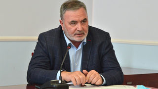 Коронавирусът в България: Близо 94% от новите случаи са на неваксинирани (хронология)