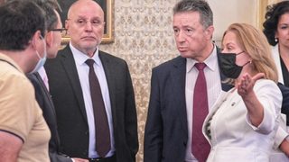 Управителят на БНБ: Няма незаконно блокирани преводи на санкционираните по "Магнитски"