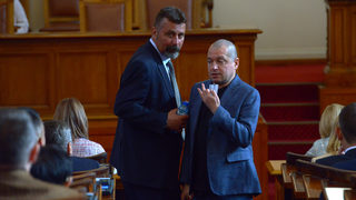 Идеи на "Има такъв народ" за медиите: Таван за финансирането с държавни пари, отговорност за главния редактор