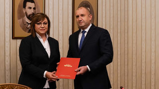 След поредното напрежение Нинова предупреди Радев, че победата му ще е по-трудна