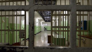 Случаи на агресия срещу надзиратели в затворите не се докладват