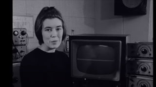 "Сестри на <span class="highlight">радиочестоти</span>", или историята на пионерките на електронната музика