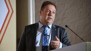 Коронавирусът в България: Под карантина са под 1% от учителите и учениците (хронология)