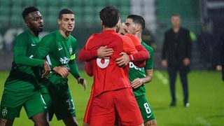 "Лудогорец" разгроми "Царско село" за едно полувреме