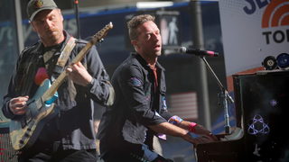 Турнето на <span class="highlight">Coldplay</span> ще включва дансинг генератор на ток