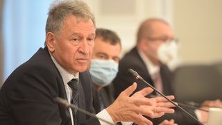 Коронавирусът в България: Обмисля се спиране на плановите операции (хронология)