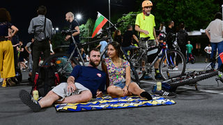 Политолог: Европейската комисия се превръща в съучастник в подриването на върховенството на закона