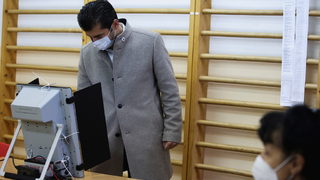 FAZ: Парламентарната демокрация в България се превръща спектакъл на малцинството