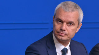 Цитат <span class="highlight">на</span> деня: Няма по-опасен от полуграмотния човек