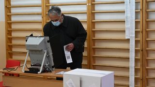 Глас срещу дърва за огрев, или за купения вот на предстоящите избори