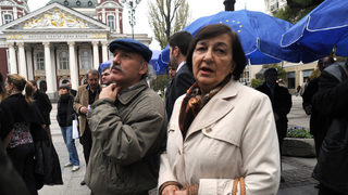 Почина <span class="highlight">Нора</span> <span class="highlight">Ананиева</span>, вицепремиер в две правителства