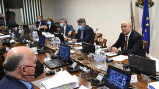 Брюксел настойчиво поставя въпроса за отговорността на главния прокурор