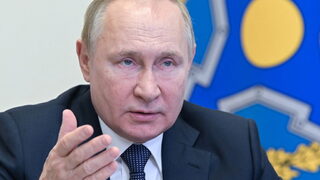 Путин и Токаев обявиха събитията в Казахстан за "майдански" опит за преврат