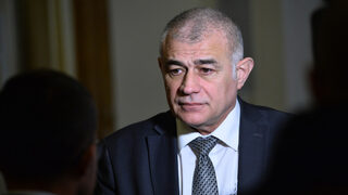 С 55% са намалели помощите <span class="highlight">за</span> бизнеса по мярката 60/40