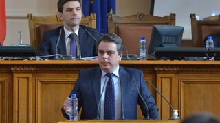 Кабинетът подготвя закон за казуси като "Магнитски", ДПС го атакува остро