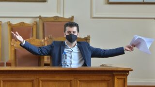 Премиерът щастлив от решението на Конституционния съд за главния прокурор
