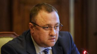 Земеделският министър: Тече проверка на всички държавни <span class="highlight">ловни</span> <span class="highlight">стопанства</span>