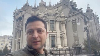 Зеленски – комикът, който изненадващо обедини нацията със смартфон и селфи