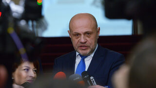 ГЕРБ и властта си размениха обвинения в корупция и некомпетентност заради газова сделка (обновена)