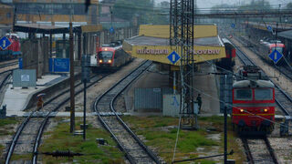 Recovery plan 3.0: fresh restart with trains and batteries