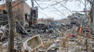 Войната, ден 15: Русия струпва все повече войски около "ключови градове" в Украйна