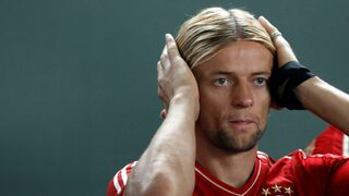 Украйна "зачеркна" футболиста с най-много мачове в националния отбор