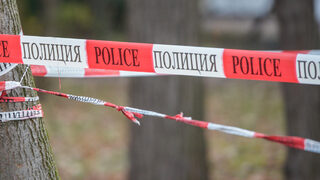 Мъж е прострелян днес в София, починал на път за болницата