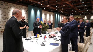 Украйна без "денацификация", но с гаранции от... Израел: какво е известно за преговорите с Русия