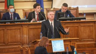 Окончателно: държавата ще поема здравните осигуровки на бежанците от Украйна