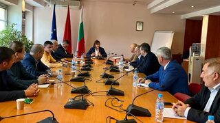 БСП няма да има свой представител в българската делегация в Украйна