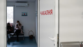 След 0.09% от ваксинациите срещу COVID-19 е последвал сигнал за нежелана реакция