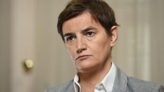 Президентът Вучич номинира Ана Бърнабич за премиер на Сърбия