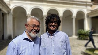 "В търсене на щастието": Иван Костов, който от барман в България стана църковен настоятел в Рим