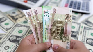 Путин нареди външният дълг да се плаща само в рубли