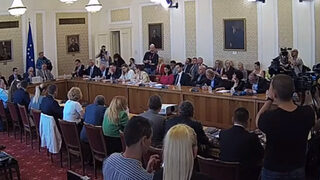 Дебатът в Народното събрание <span class="highlight">за</span> присъединяването на Северна Македония към ЕС