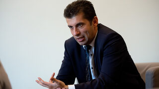 Кирил Петков: Страшно е да откажеш на лидер с мафиотско поведение