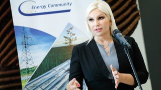Сърбия преговаря с Азербайджан за газ през България от 2023 г.
