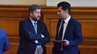 "Продължаваме промяната" и "Демократична България" - предизборна коалиция, ама надали