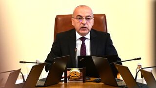 Премиерът обяви първите действия на енергийния щаб, нямал нужда от консултантски услуги