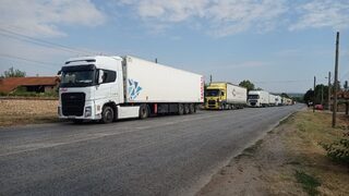 Инспекция установи проблеми <span class="highlight">на</span> пътя <span class="highlight">на</span> катастрофата край Велико Търново