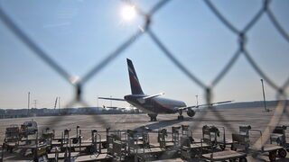 "Ройтерс": "<span class="highlight">Аерофлот</span>" вече разглобява самолетите си, не достигат части