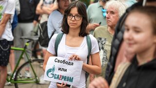 Кой си мисли, че българите са глупаци, или за злата игра на правителството с газа